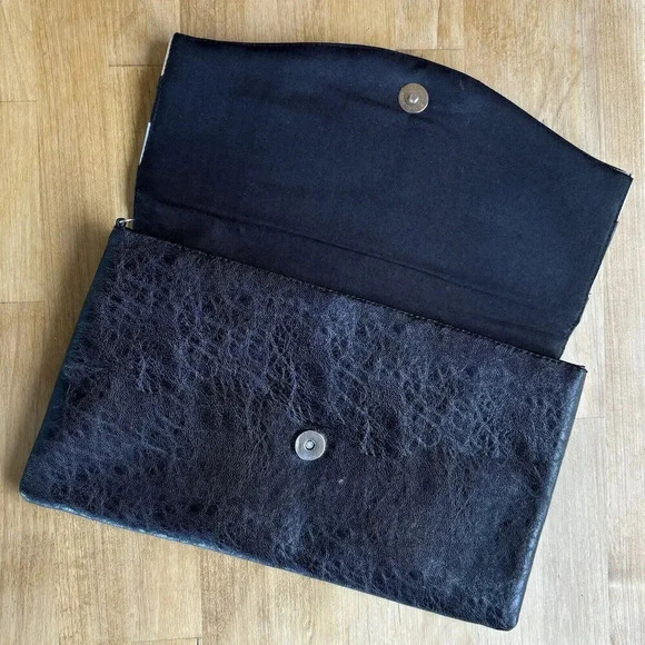 Western Faux Leather Rustic Ruffle Classy Statement Envelope Clutch Bag Purse - Picture 6 of 11